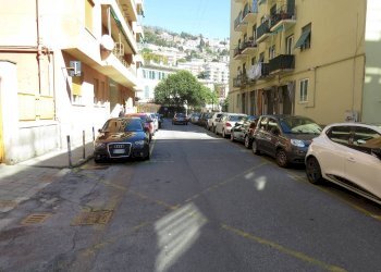 Trilocale Via Carlo Antonio Tavella, 1, Genova (zona Castelletto) - foto 34