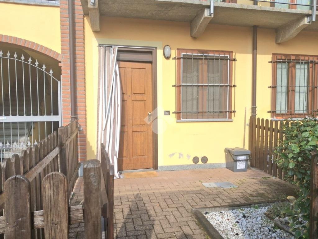 One-room apartment Via Remondi, Ciriè - photo 1