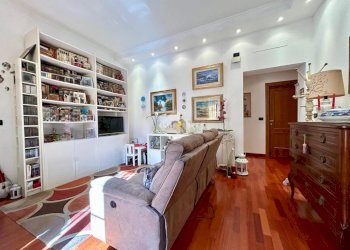 Quadrilocale Via Cassanello, Genova (zona Pegli) - foto 6