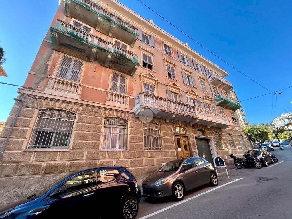 Four-room apartment Via Amerigo Vespucci, Genova (neighborhood Pegli) - photo 3