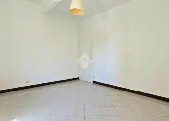 Four-room apartment Via Amerigo Vespucci, Genova (neighborhood Pegli) - photo 15