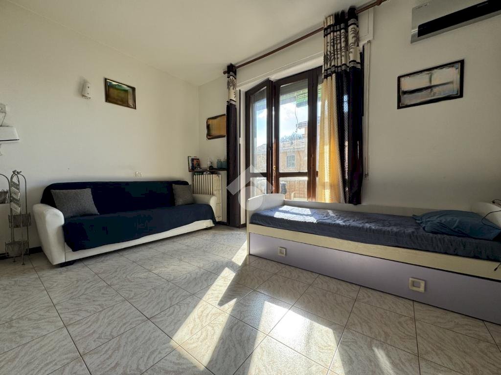 Three-room apartment Villaggio Kennedy, Galliate - photo 2