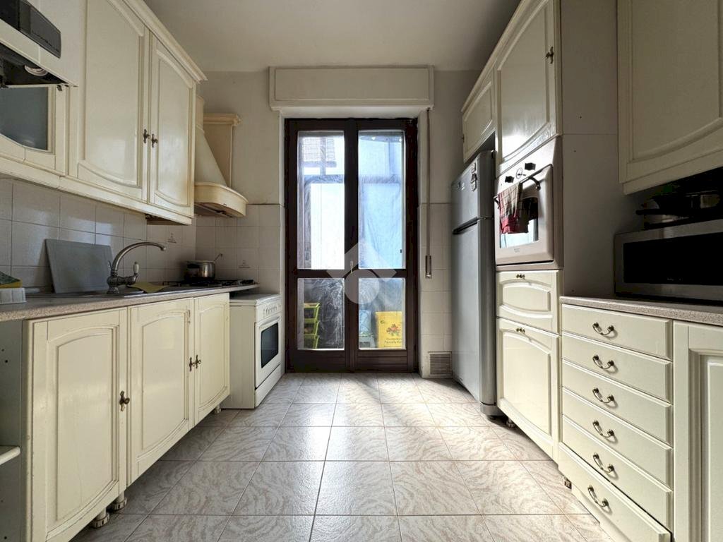 Three-room apartment Villaggio Kennedy, Galliate - photo 3