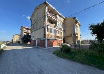 Three-room apartment Villaggio Kennedy, Galliate - photo 24