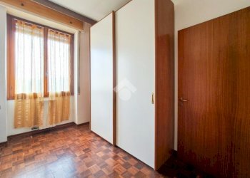Four-room apartment Via delle Camelie, Cusano Milanino - photo 4