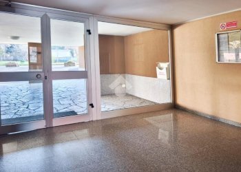 Four-room apartment Via delle Camelie, Cusano Milanino - photo 8