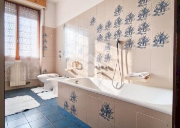 Four-room apartment Via delle Camelie, Cusano Milanino - photo 13