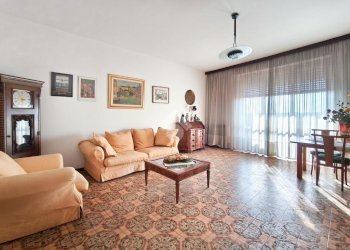 Four-room apartment Via delle Camelie, Cusano Milanino - photo 16
