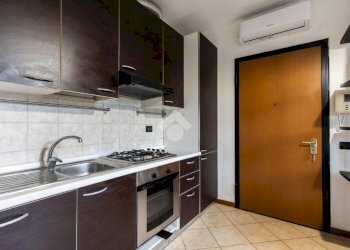 Two-room apartment Via Bolzano, Milano (neighborhood Turro) - photo 12