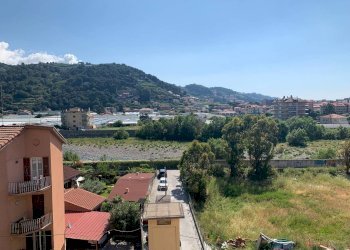 Quadrilocale Via Luigi Isnardi, 31, Ventimiglia - foto 2
