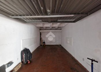 Box Via Zurigo, Milano (neighborhood Inganni) - photo 7