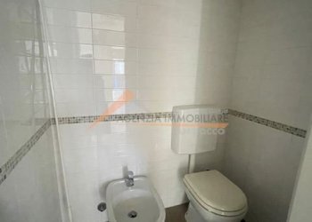 Shop Ravenna (neighborhood Punta Marina) - photo 8