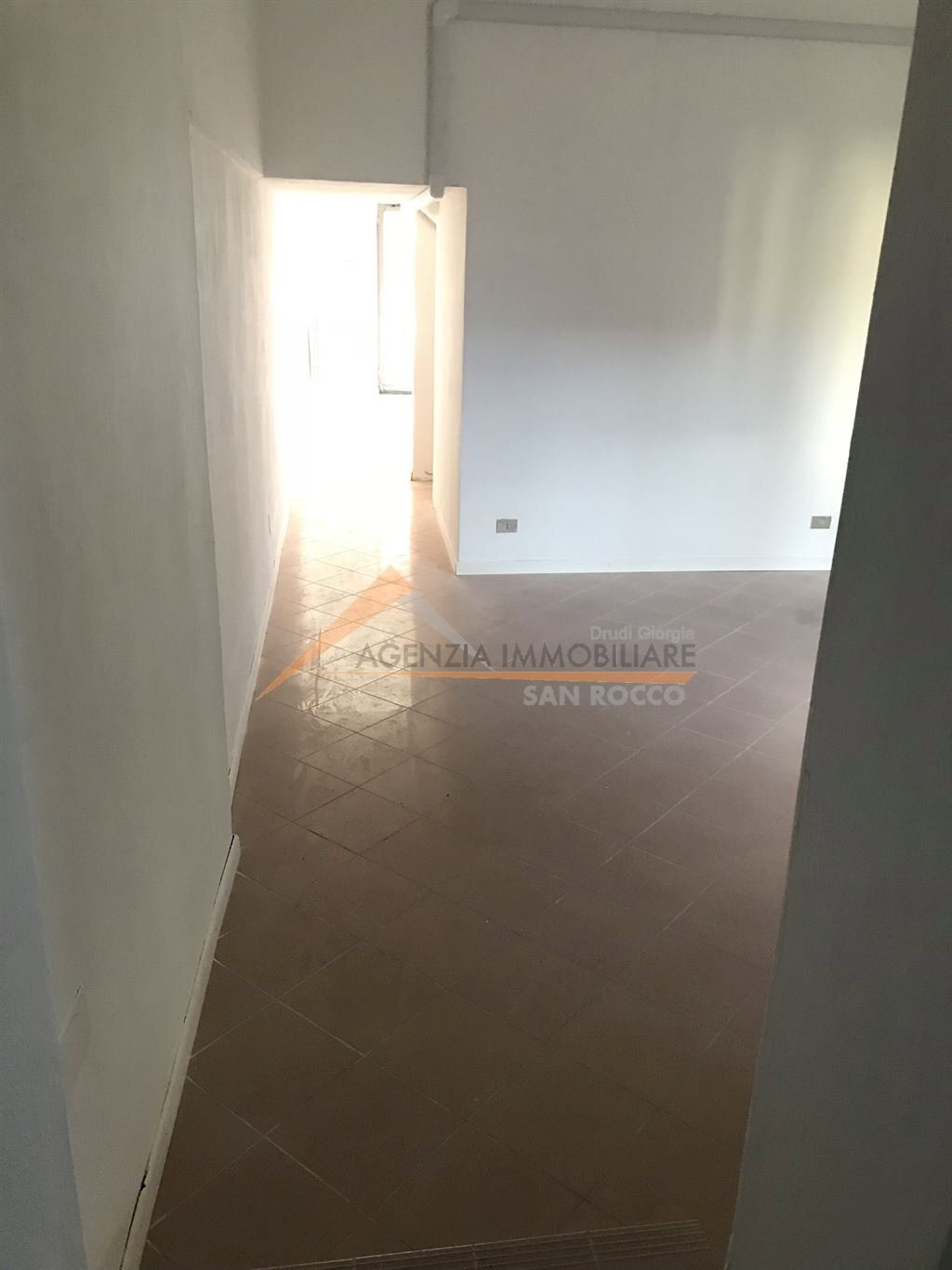 Shop Ravenna (neighborhood Borgo San Rocco) - photo 3