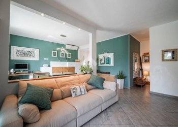 Three-room apartment Via Cuore Immacolato di Maria, Milano (neighborhood Vigentino) - photo 7