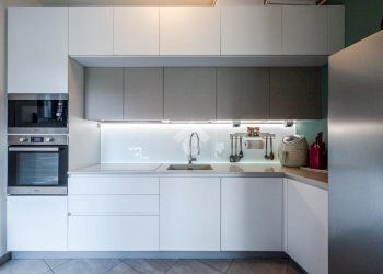 Three-room apartment Via Cuore Immacolato di Maria, Milano (neighborhood Vigentino) - photo 15