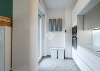 Three-room apartment Via Cuore Immacolato di Maria, Milano (neighborhood Vigentino) - photo 16