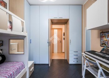 Three-room apartment Via Cuore Immacolato di Maria, Milano (neighborhood Vigentino) - photo 29