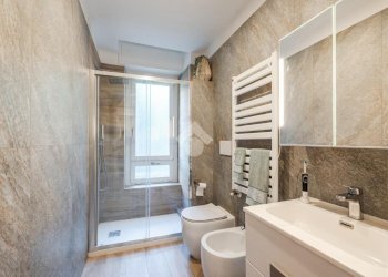 Three-room apartment Via Cuore Immacolato di Maria, Milano (neighborhood Vigentino) - photo 32