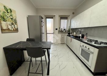 Trilocale Corso Taranto, Torino (zona Regio Parco) - foto 24