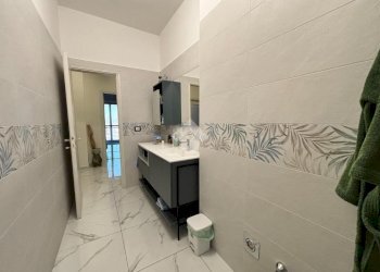 Trilocale Corso Taranto, Torino (zona Regio Parco) - foto 28