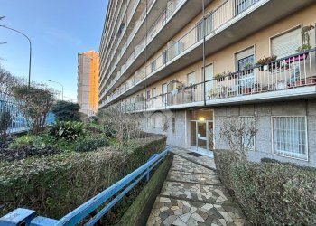 Trilocale Corso Taranto, Torino (zona Regio Parco) - foto 44