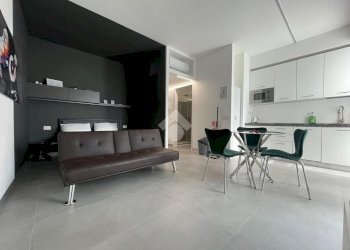 One-room apartment Via Valparaiso, Milano (neighborhood Solari) - photo 13