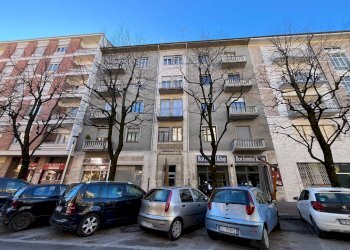 Quadrilocale Via Silvio Pellico, 9, Cuneo (zona Centro) - foto 4