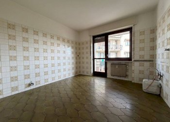 Quadrilocale Via l. Perona, Borgo San Dalmazzo - foto 8