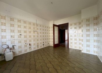 Quadrilocale Via l. Perona, Borgo San Dalmazzo - foto 10