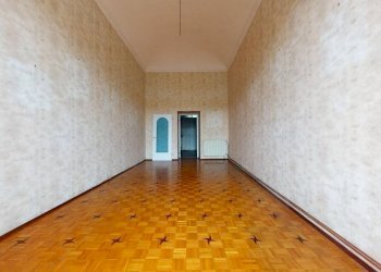 Trilocale Cuneo (zona Centro Storico) - foto 3