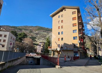 Box Via Monte Grivola, Aosta - foto 2