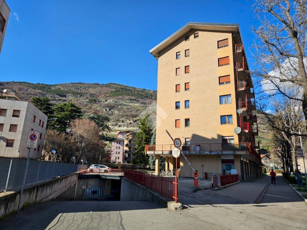 Box Via Monte Grivola, Aosta - foto 2