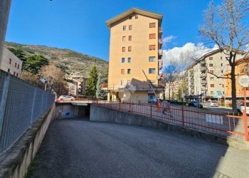 Box Via Monte Grivola, Aosta - foto 4