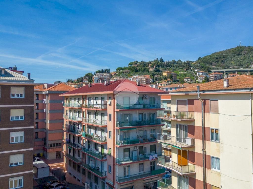 Three-room apartment Via Paolo Gibelli, Imperia - photo 2