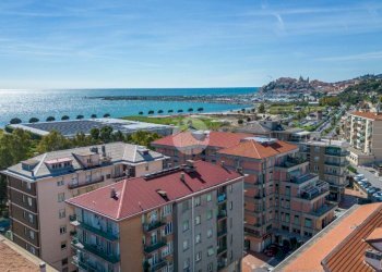 Three-room apartment Via Paolo Gibelli, Imperia - photo 1
