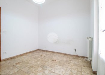 Three-room apartment Via Paolo Gibelli, Imperia - photo 12