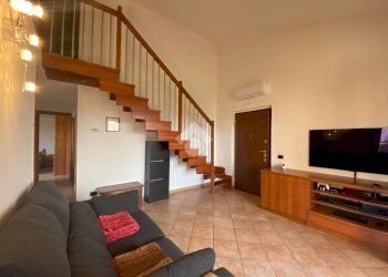 Three-room apartment Via Don Albino Saresella, Corbetta - photo 3