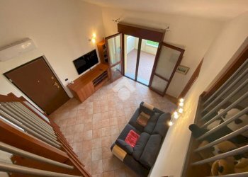 Three-room apartment Via Don Albino Saresella, Corbetta - photo 5