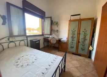 Three-room apartment Via Don Albino Saresella, Corbetta - photo 8