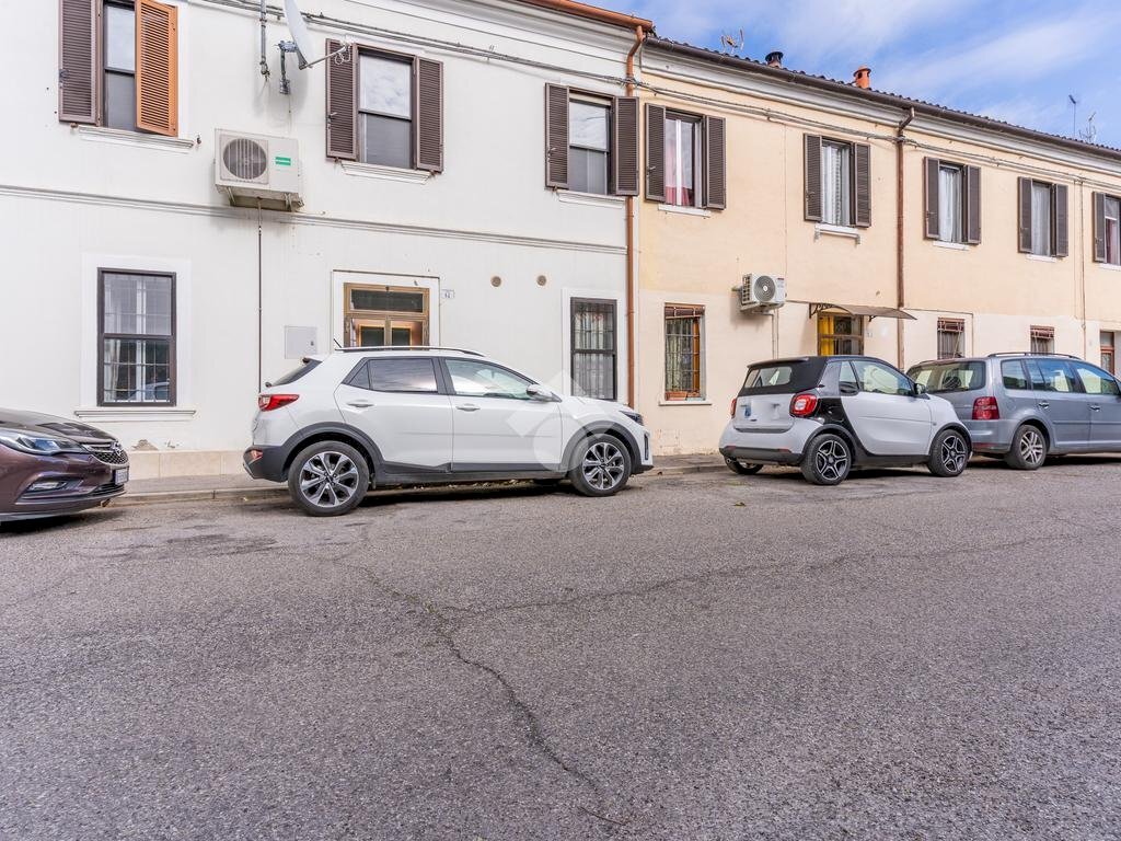 Semi-detached house Via Alessandro Volta, Copparo - photo 1