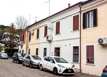 Semi-detached house Via Alessandro Volta, Copparo - photo 1