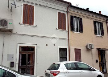 Semi-detached house Via Alessandro Volta, Copparo - photo 2