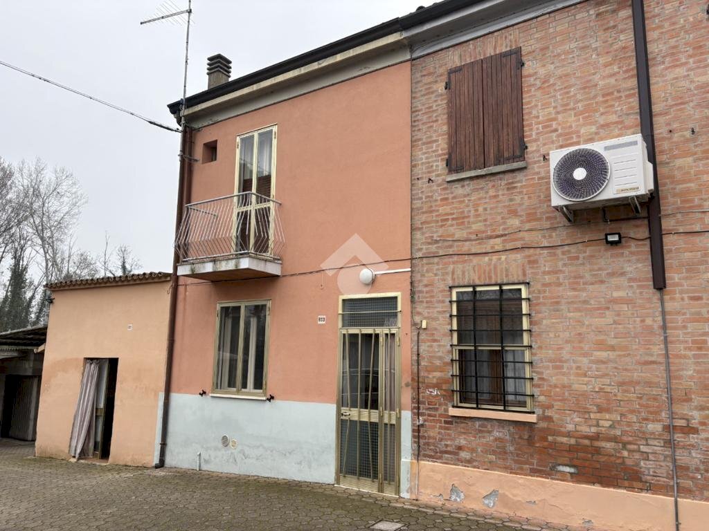 Casa semi indipendente Via Comacchio, Ferrara (zona Cona) - foto 1