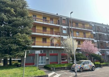 Two-room apartment Via Palmiro Togliatti, Paullo - photo 22