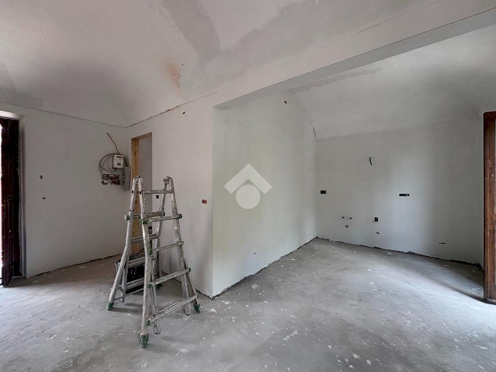 Three-room apartment Via Orti, Chivasso - photo 1