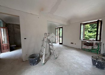 Three-room apartment Via Orti, Chivasso - photo 6