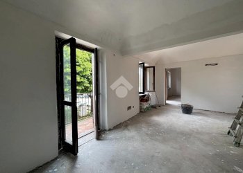 Three-room apartment Via Orti, Chivasso - photo 8