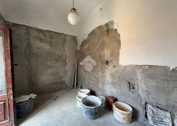 Three-room apartment Via Orti, Chivasso - photo 17