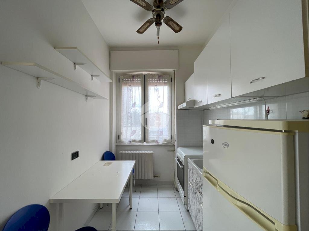 One-room apartment Via Don Vercesi, Bresso - photo 1