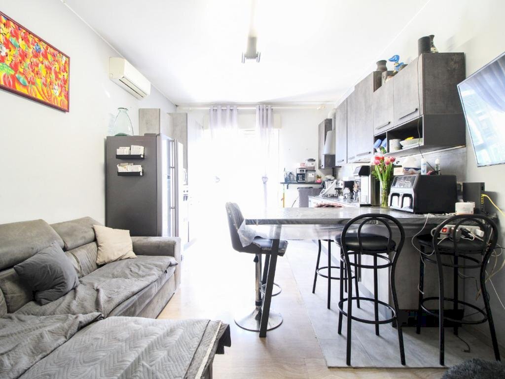 Three-room apartment Via Bruno Buozzi, Cormano - photo 1